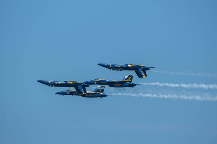 Blue Angels Tight Formation Flight With Contrails- Waterstone Bank Air Show